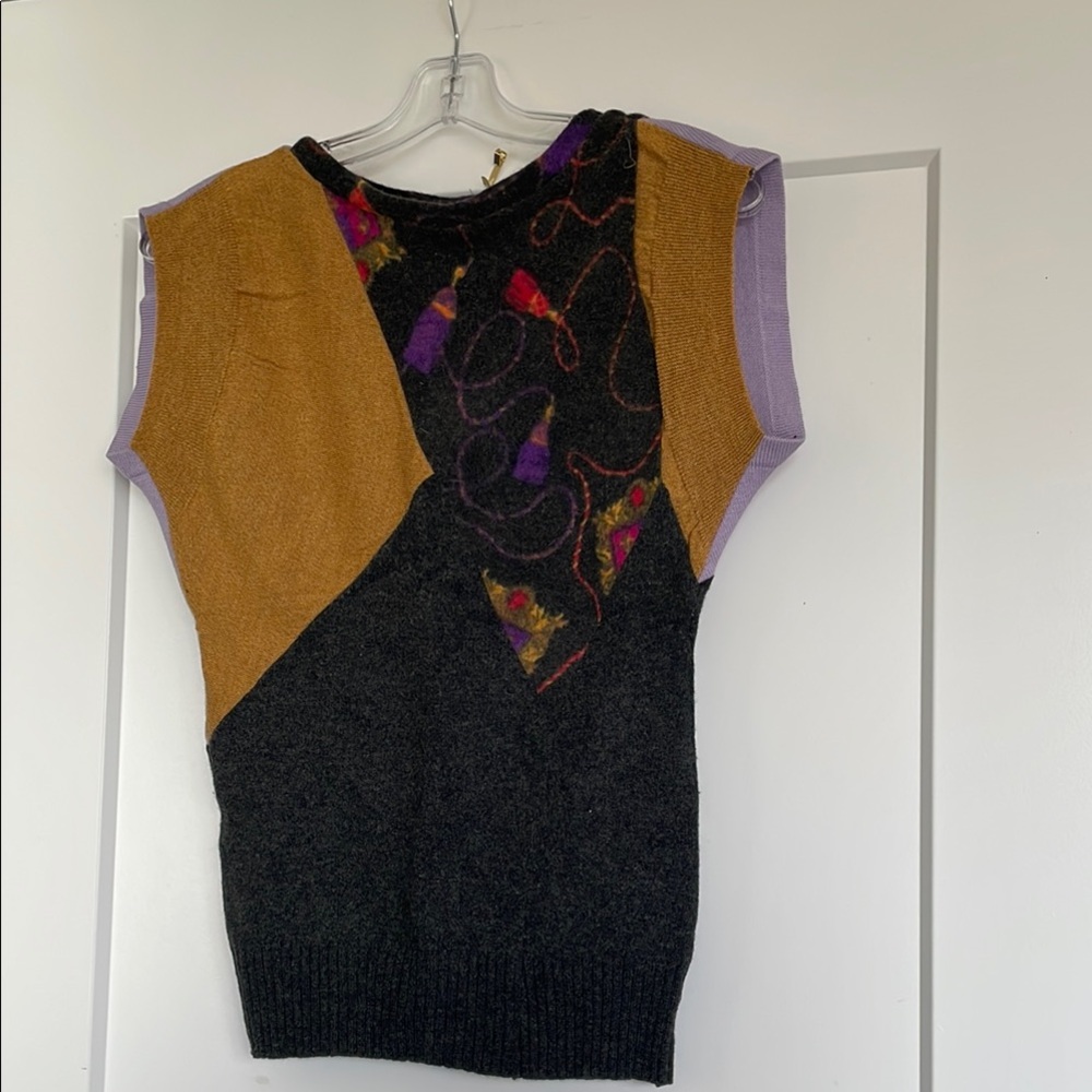 UNIQUE Colorful Women's Sweater